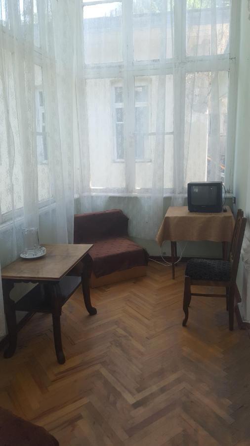 Firuza Боржоми